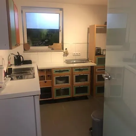 Zentrales Mit Terrasse 아파트 *